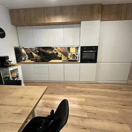 White Retro דירה *